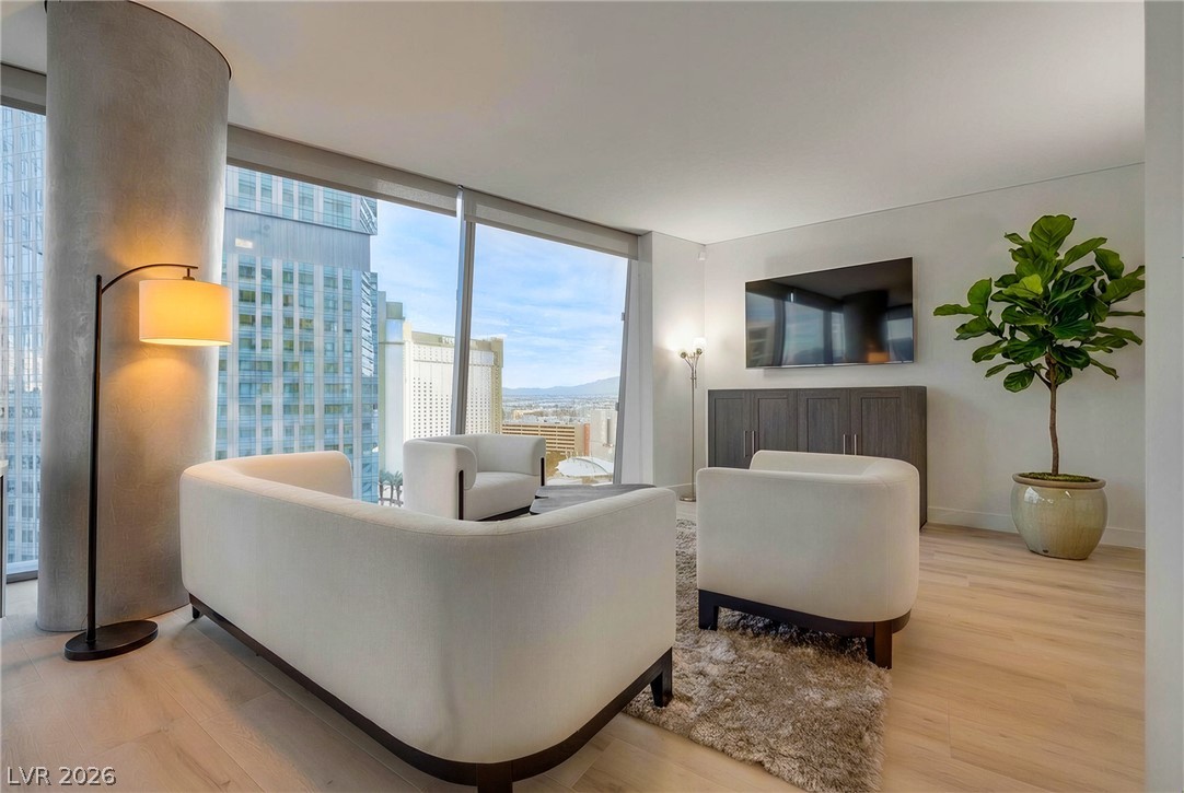 3722 Las Vegas Boulevard 1502 Property Photo 1