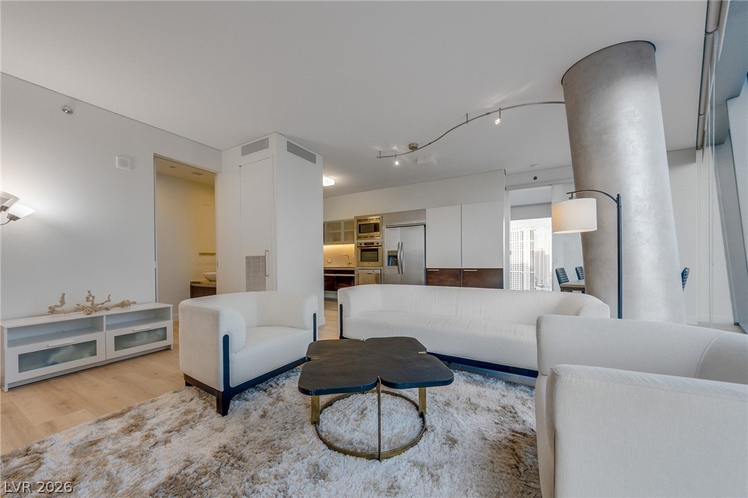3722 Las Vegas Boulevard 1502 Property Photo 3