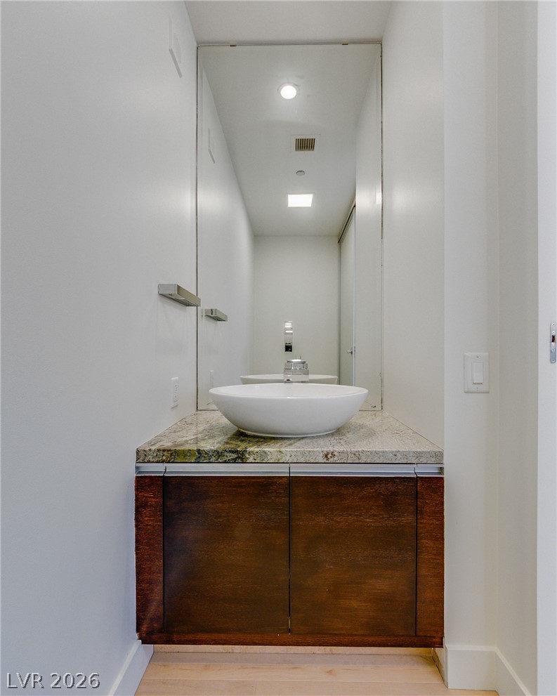 3722 Las Vegas Boulevard 1502 Property Photo 9