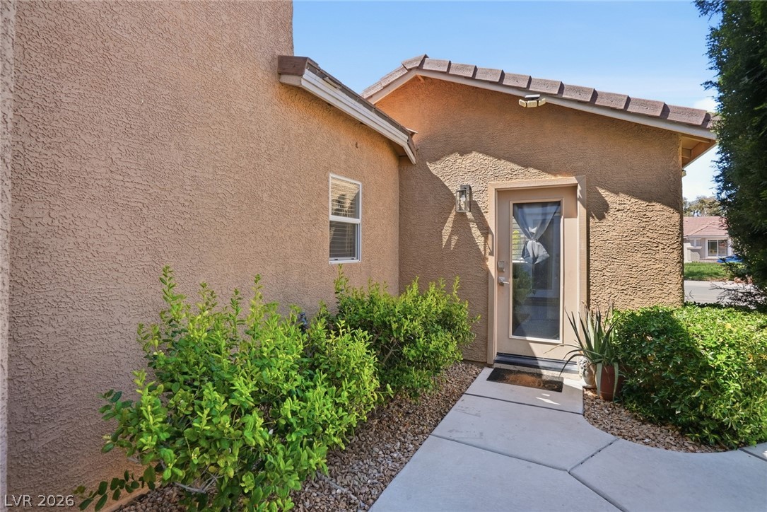2226 Tedesca Drive Property Photo 6