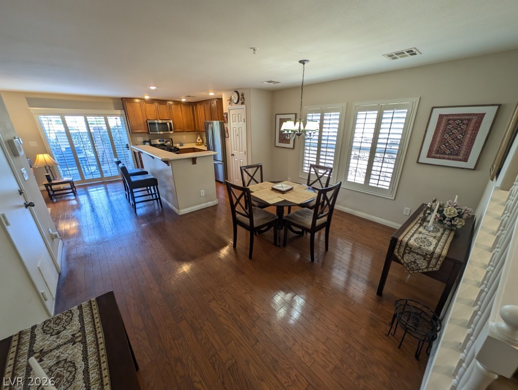 1135 Paradise Garden Drive Property Photo 3