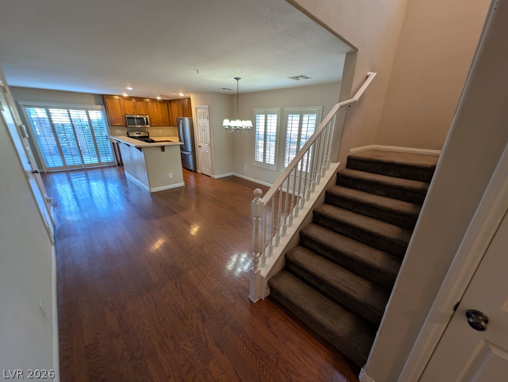 1135 Paradise Garden Drive Property Photo 4