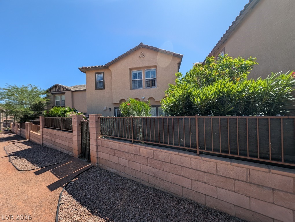 1135 Paradise Garden Drive Property Photo 33