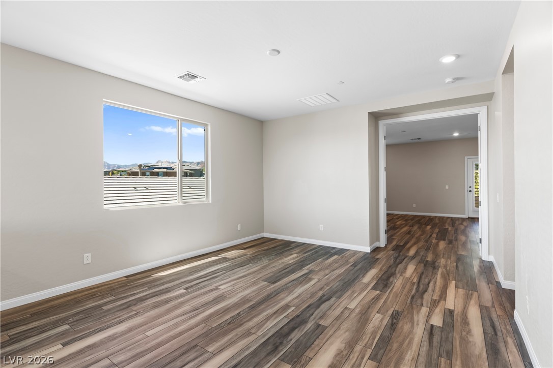 361 Coastal Redwood Street Property Photo 20