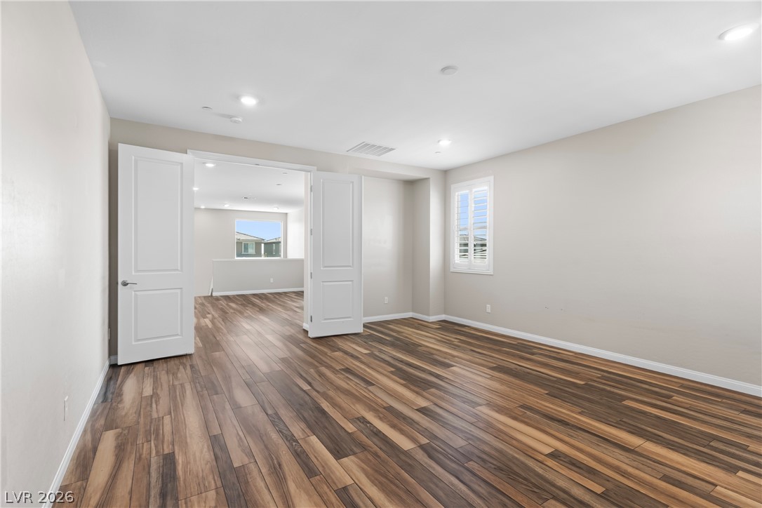 361 Coastal Redwood Street Property Photo 24