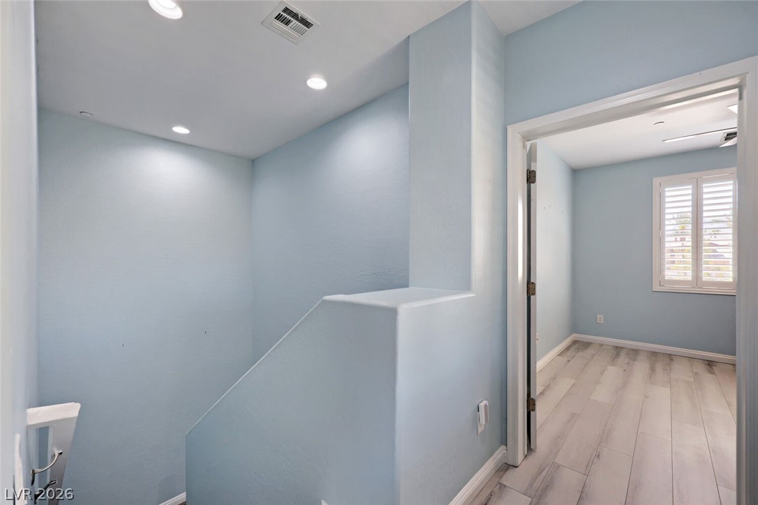 6868 Sky Pointe Drive 2064 Property Photo 8