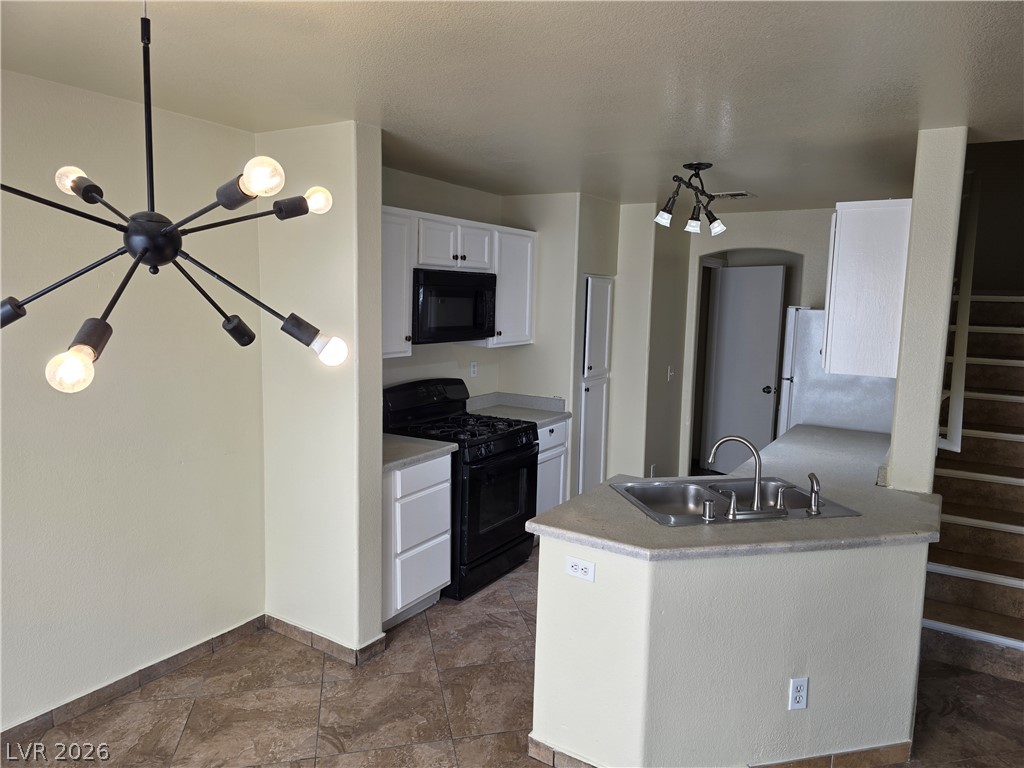 10071 Crisp Clover Street Property Photo 3