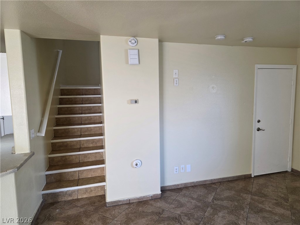 10071 Crisp Clover Street Property Photo 4