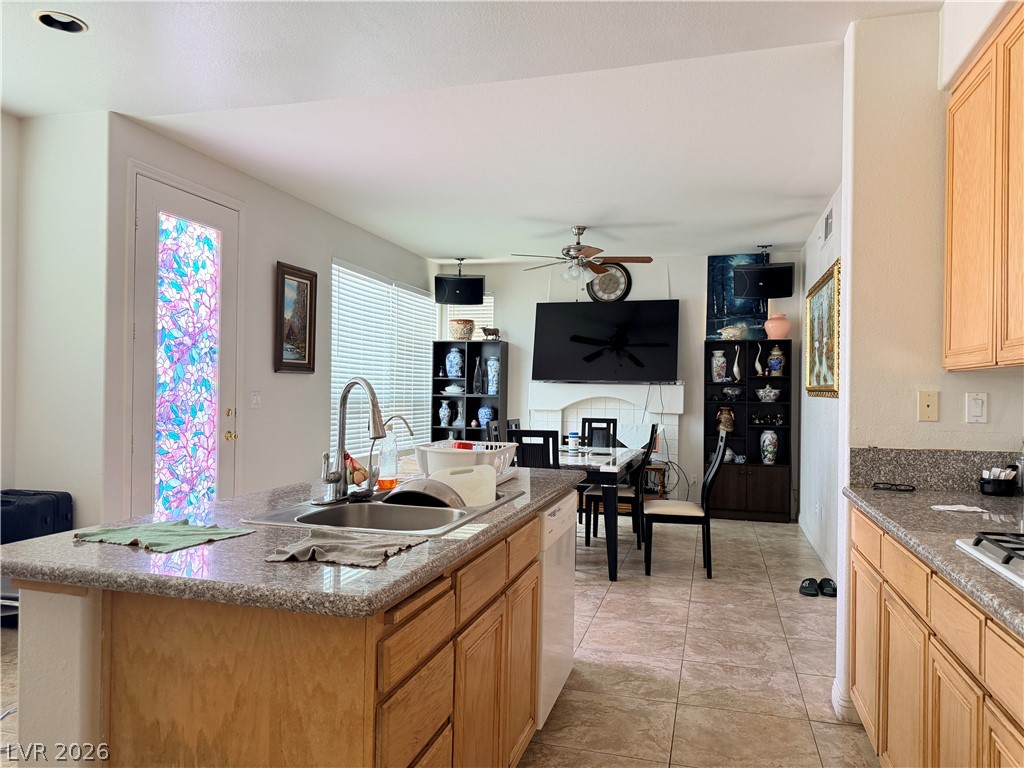 8458 Lambert Drive Property Photo 3