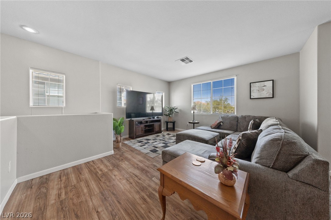 9121 Ripple Ridge Avenue 101 Property Photo 4