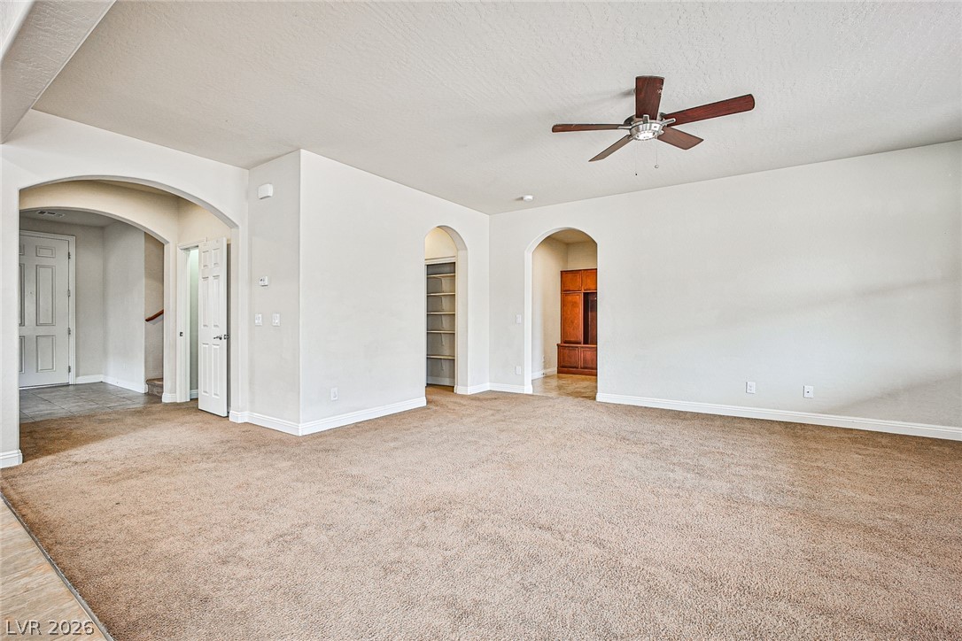 174 White Mule Avenue Property Photo 10