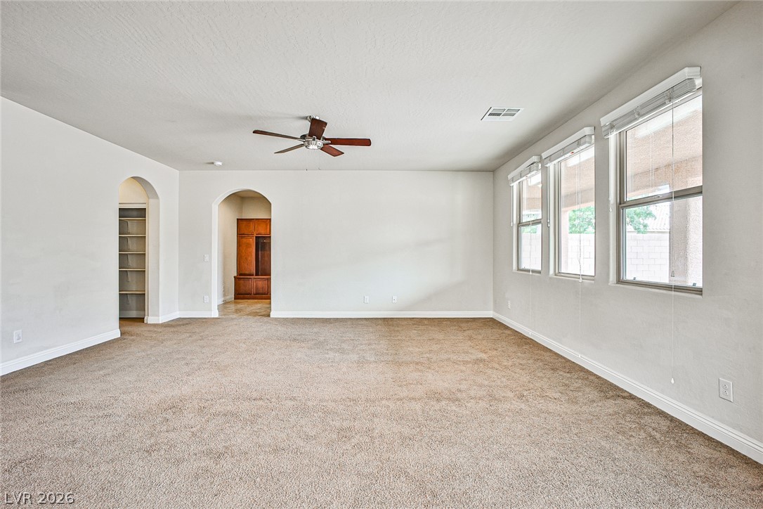 174 White Mule Avenue Property Photo 21