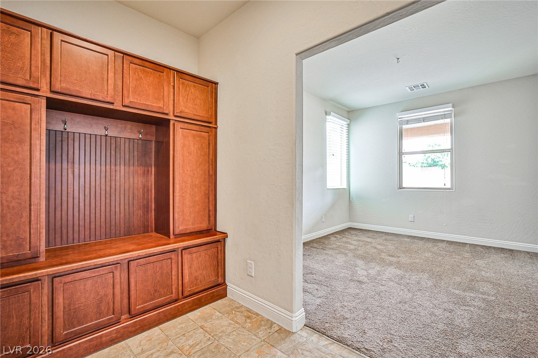 174 White Mule Avenue Property Photo 24