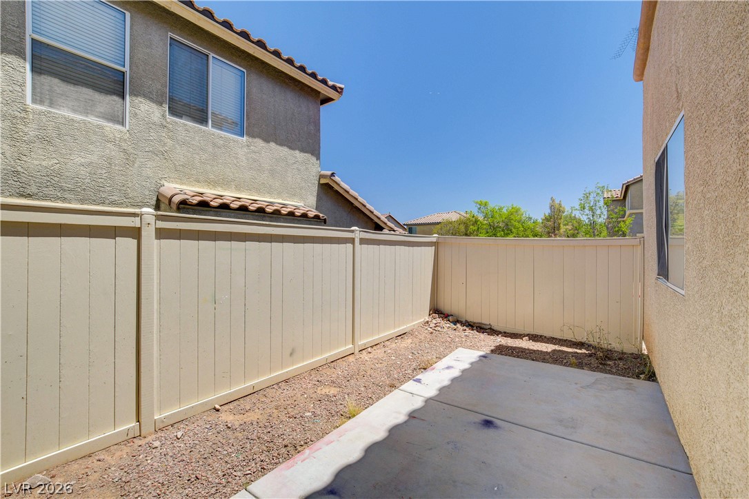 535 Albacate Street Property Photo 38