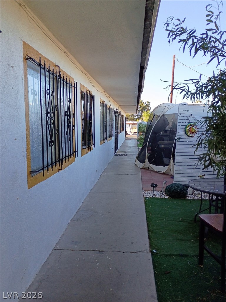 313 Jackson Avenue Property Photo 2