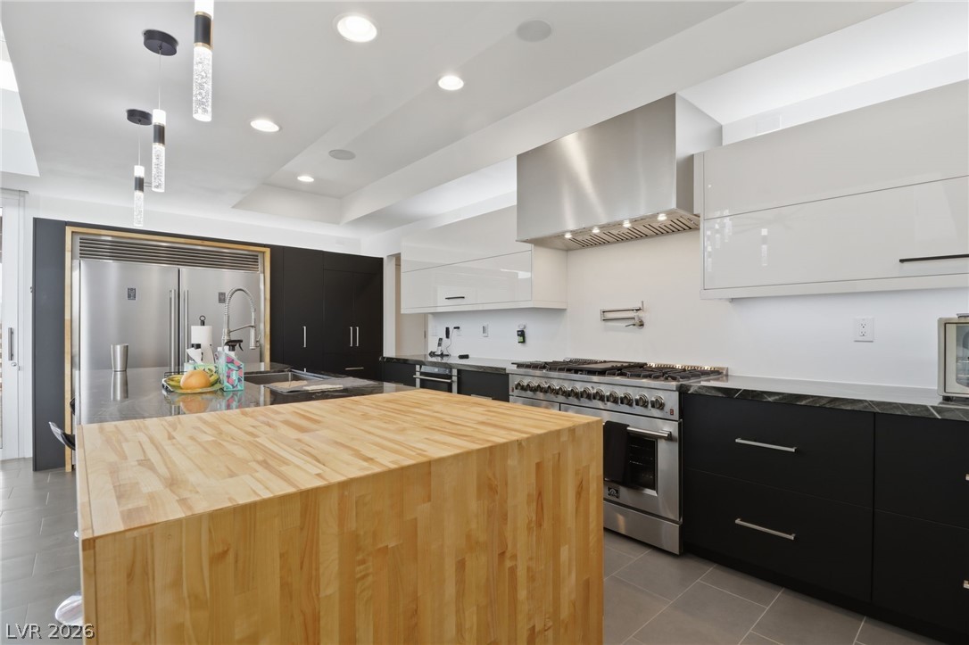 8197 West Ford Avenue Property Photo 8