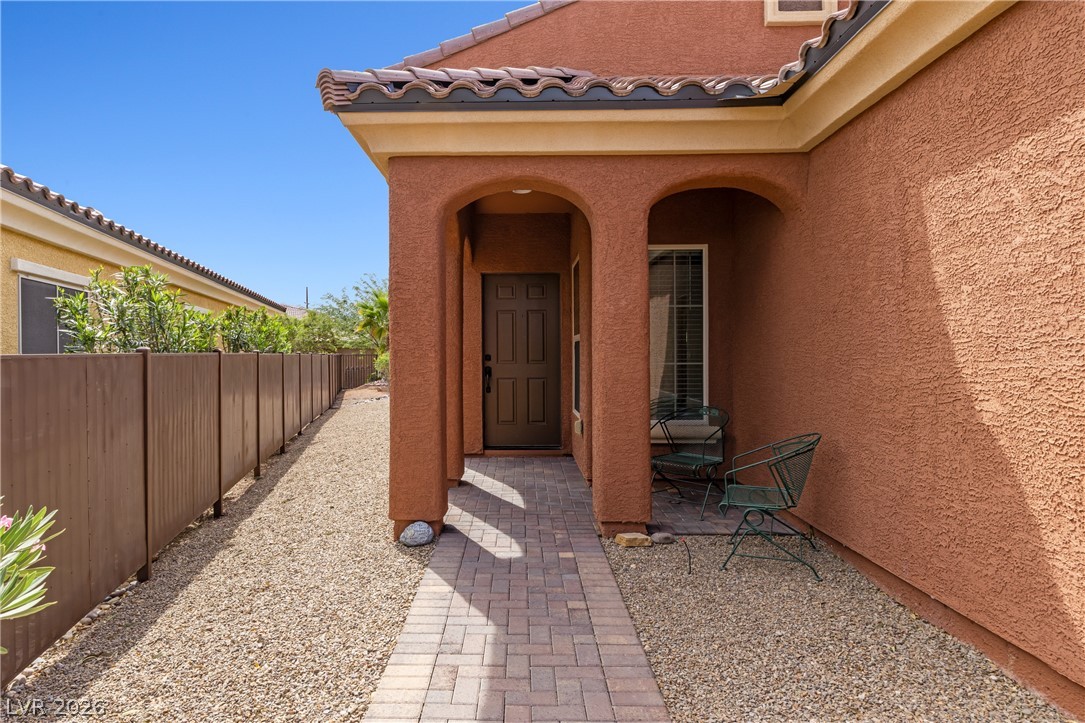 1434 Moonrise Court Property Photo 9