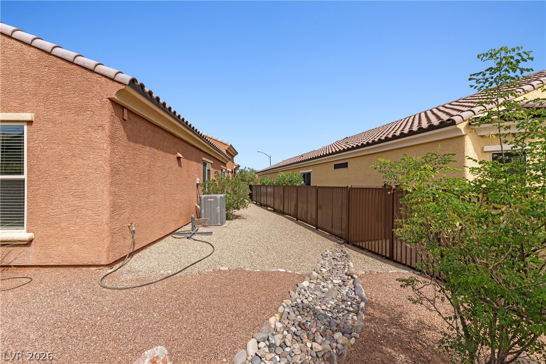 1434 Moonrise Court Property Photo 48