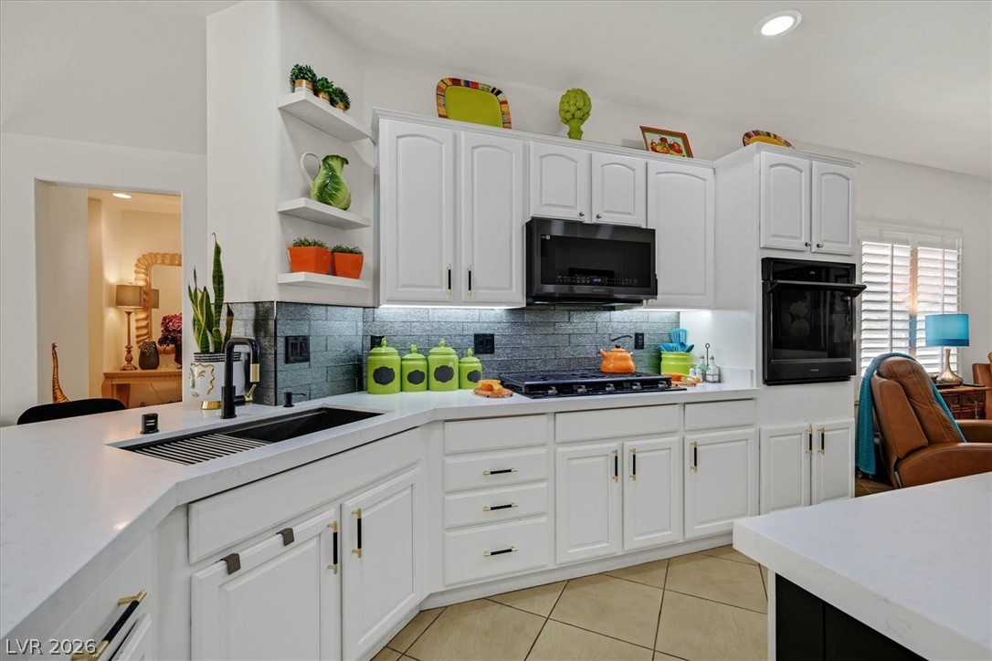 2228 Waterton Rivers Drive Property Photo 8