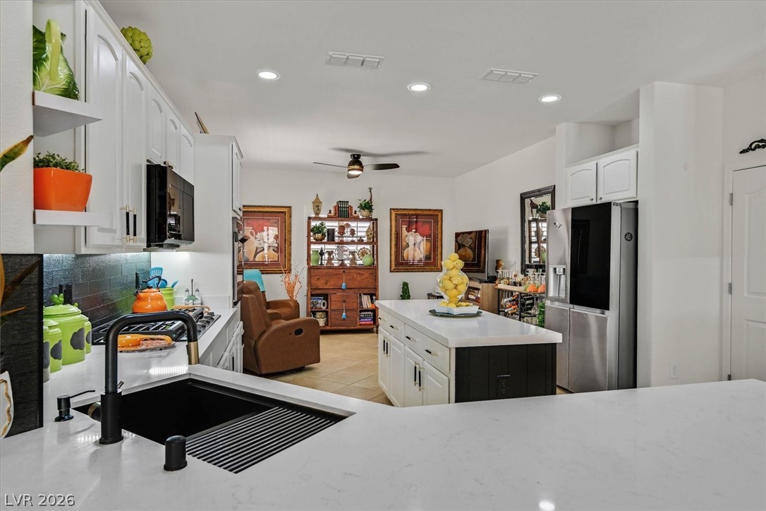 2228 Waterton Rivers Drive Property Photo 11