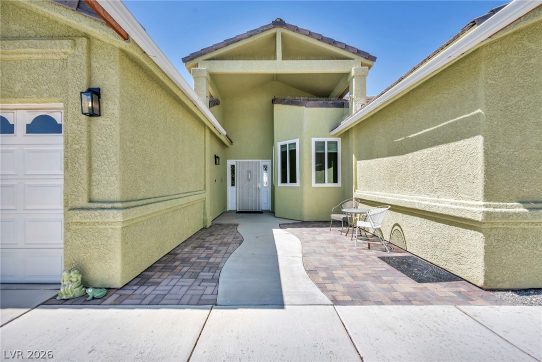 3925 Quadrel Street Property Photo 9