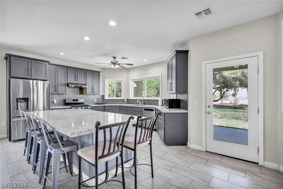 3925 Quadrel Street Property Photo 15