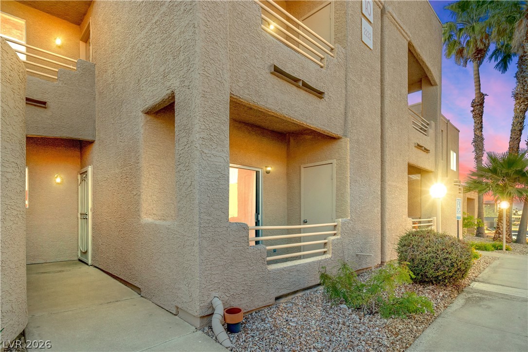 2232 Aspen Mirror Way 102 Property Photo 2