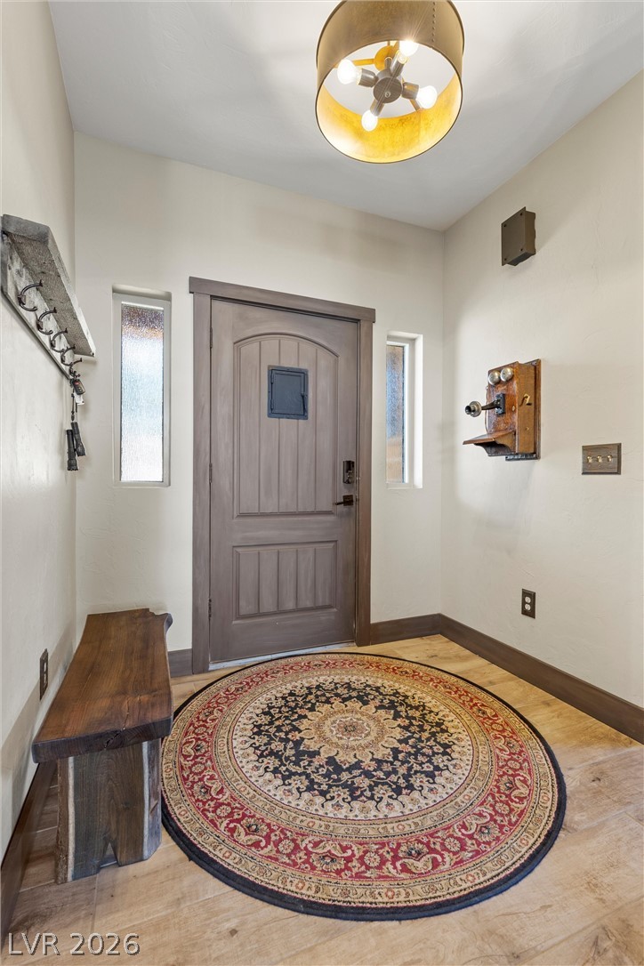 150 Wind Drift Place Property Photo 8