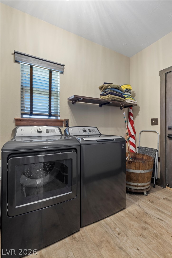 150 Wind Drift Place Property Photo 43