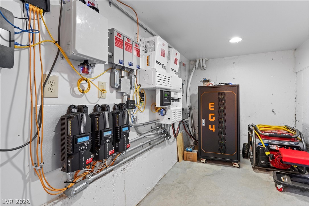 150 Wind Drift Place Property Photo 60