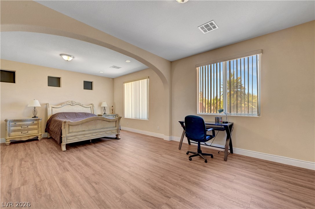 430 Las Alturas Avenue Property Photo 22