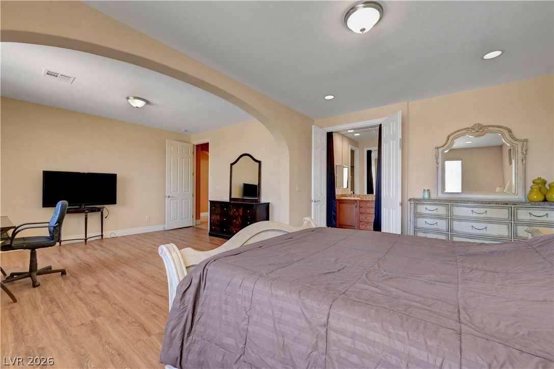 430 Las Alturas Avenue Property Photo 25
