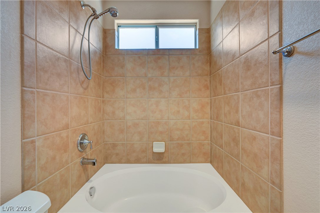430 Las Alturas Avenue Property Photo 29