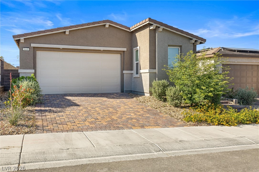 9446 Sequoia Ridge Avenue Property Photo 3