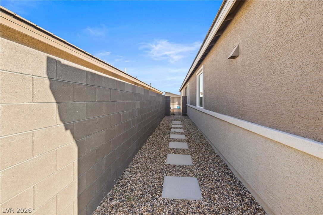 9446 Sequoia Ridge Avenue Property Photo 26