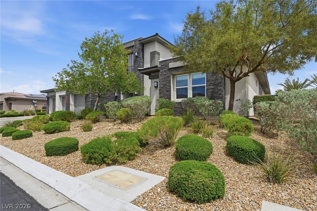 6130 Pebble Glen Court Property Photo 8