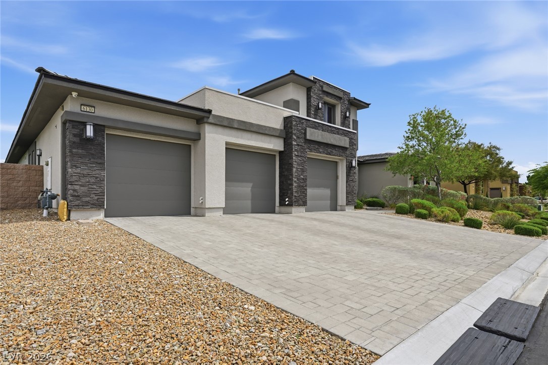 6130 Pebble Glen Court Property Photo 9