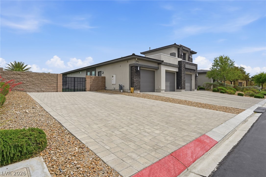 6130 Pebble Glen Court Property Photo 10