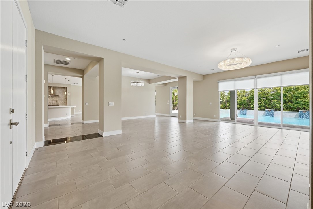 6130 Pebble Glen Court Property Photo 14