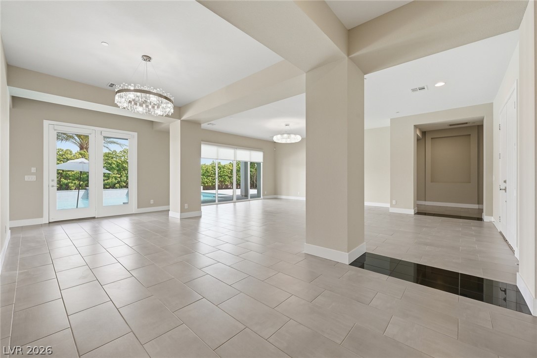 6130 Pebble Glen Court Property Photo 15