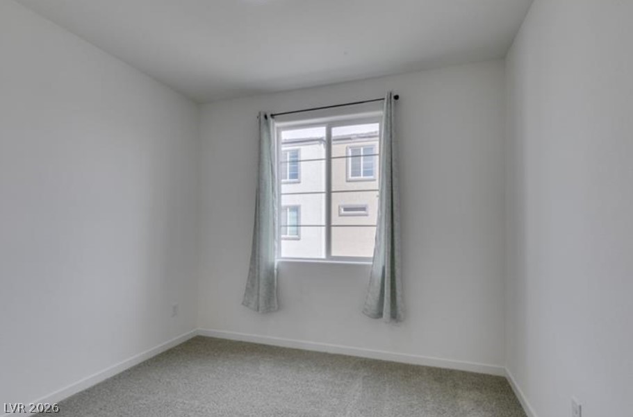 5639 Beguiling Falls Street Property Photo 15