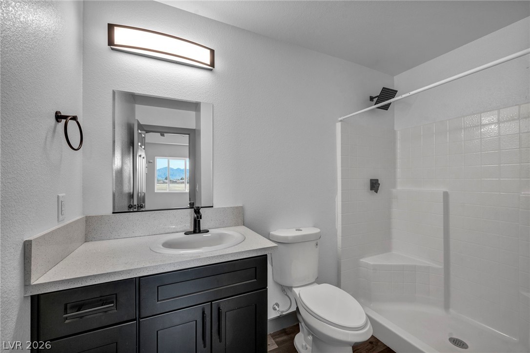 382 East Erin Street Property Photo 19