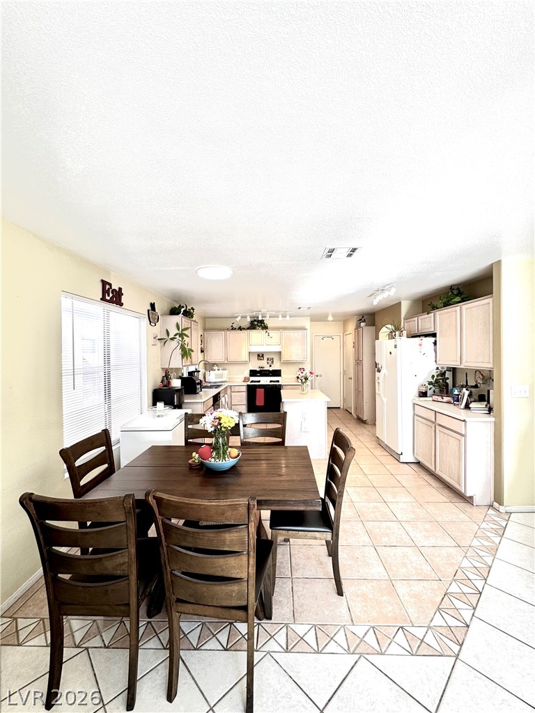 4612 Silver Shore Court Property Photo 7