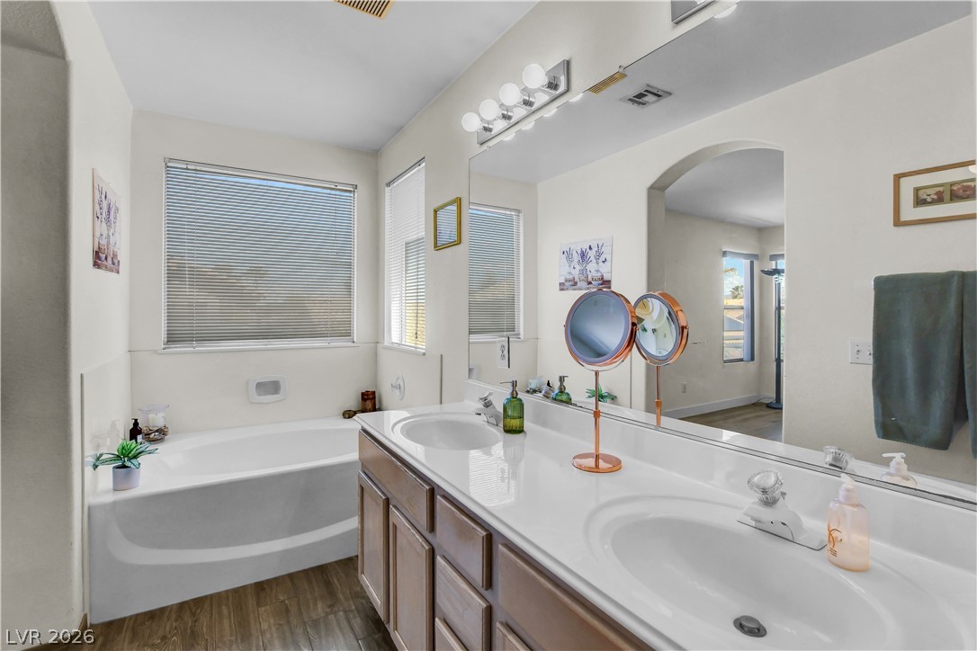 4612 Silver Shore Court Property Photo 42