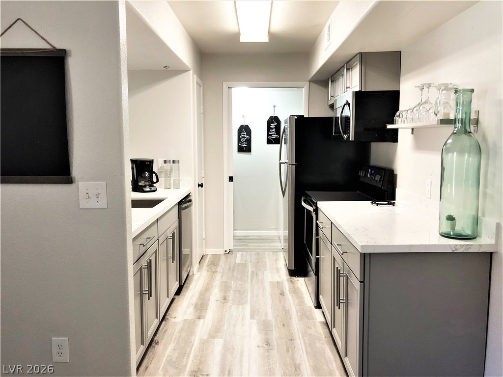 2774713 Property Photo 2