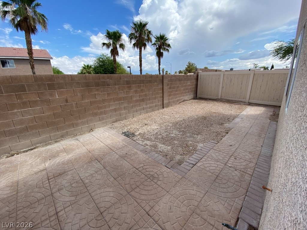 2774773 Property Photo 2
