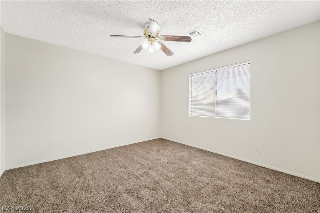 566 Kristin Lane Property Photo 14