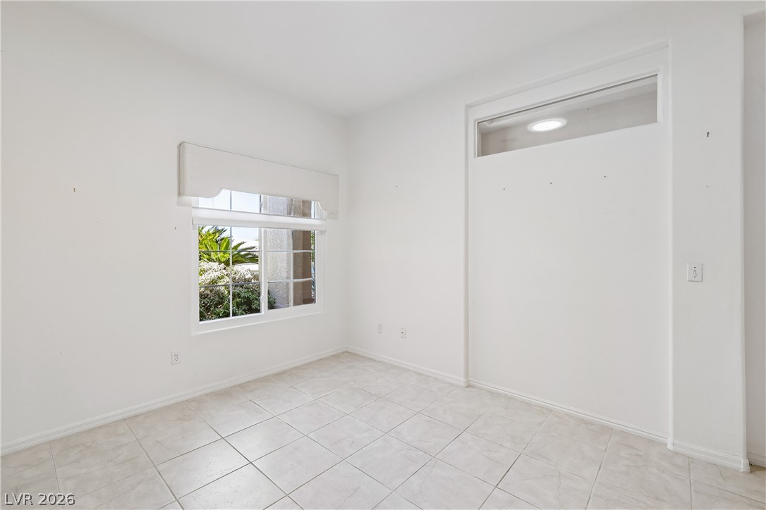 11009 Rackhurst Avenue Property Photo 29