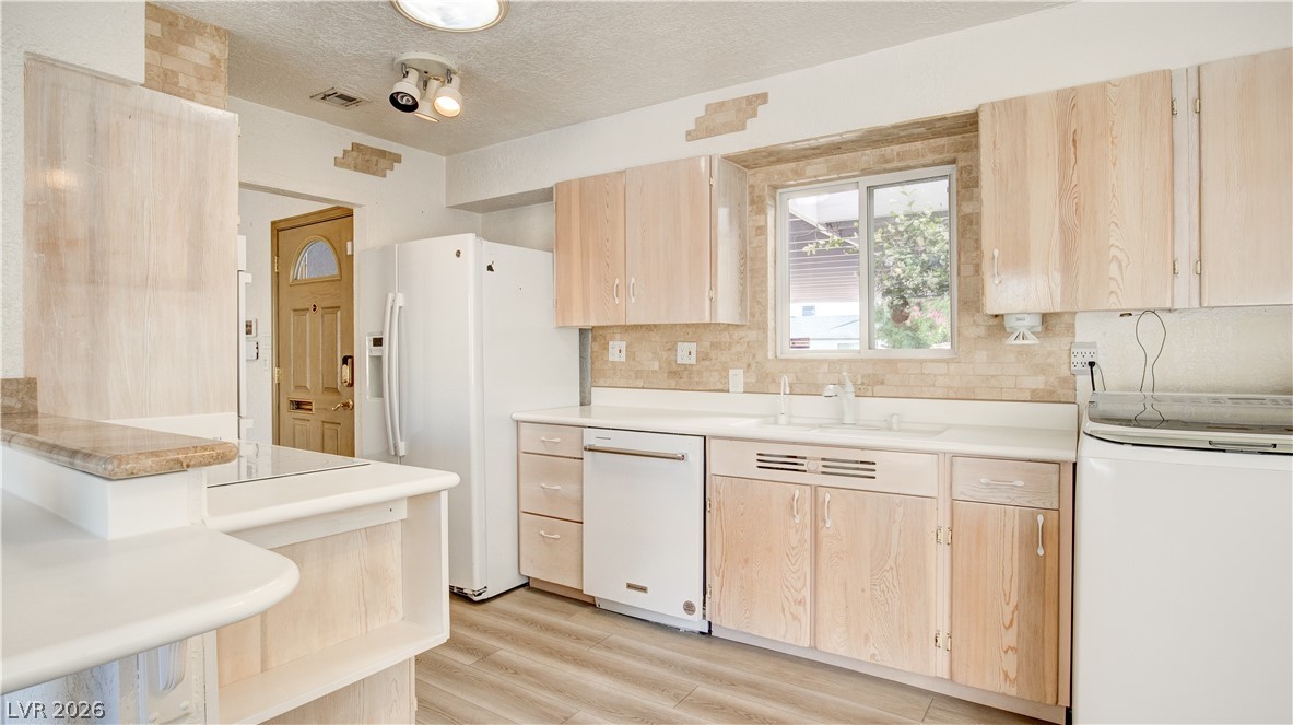 5416 Gipsy Avenue Property Photo 13