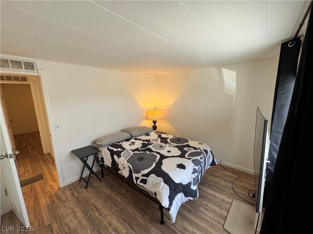 221 West Comstock Boulevard Property Photo 16